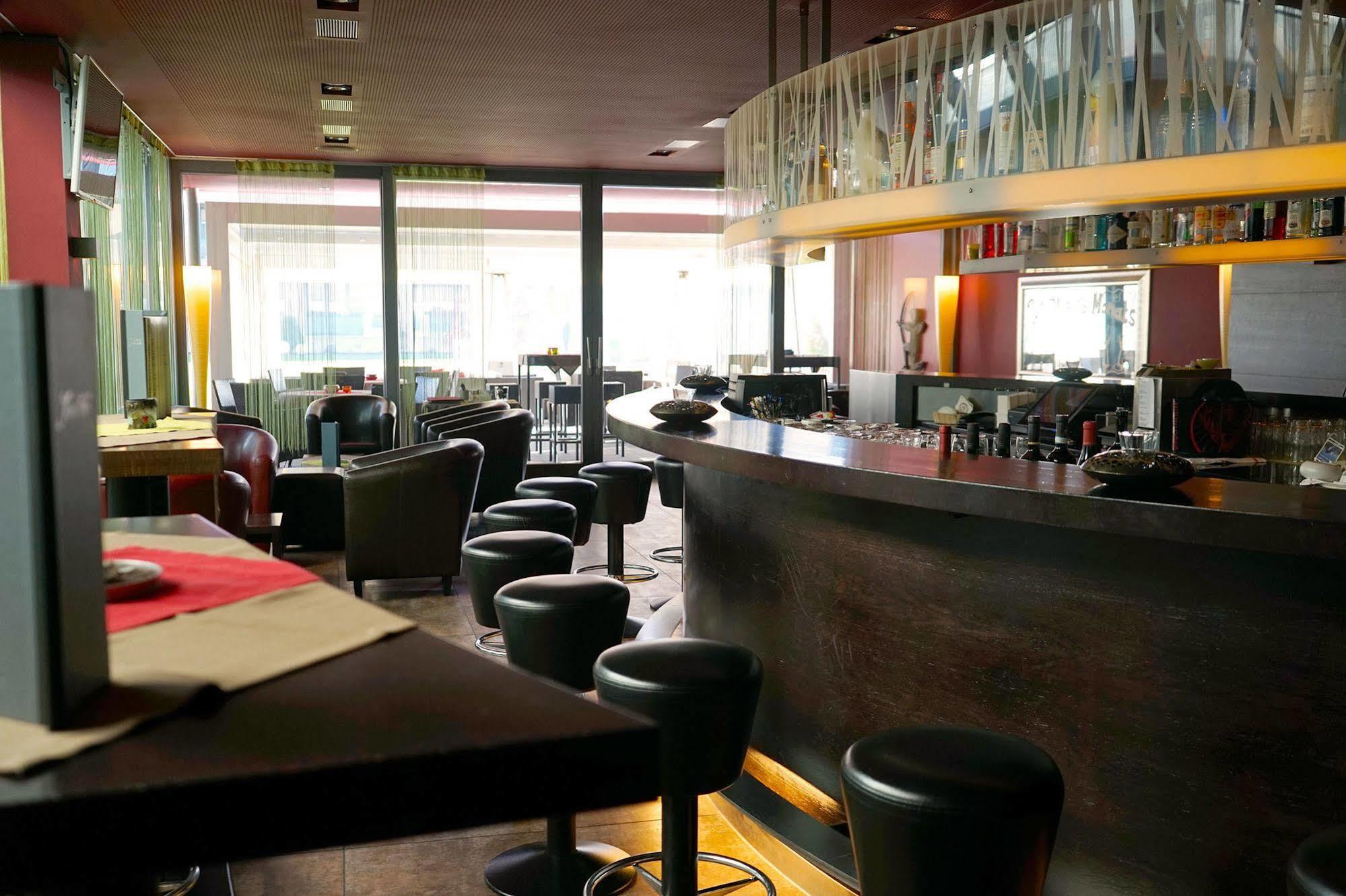 Schuetzen Steffisburg Hotel Thun Ngoại thất bức ảnh